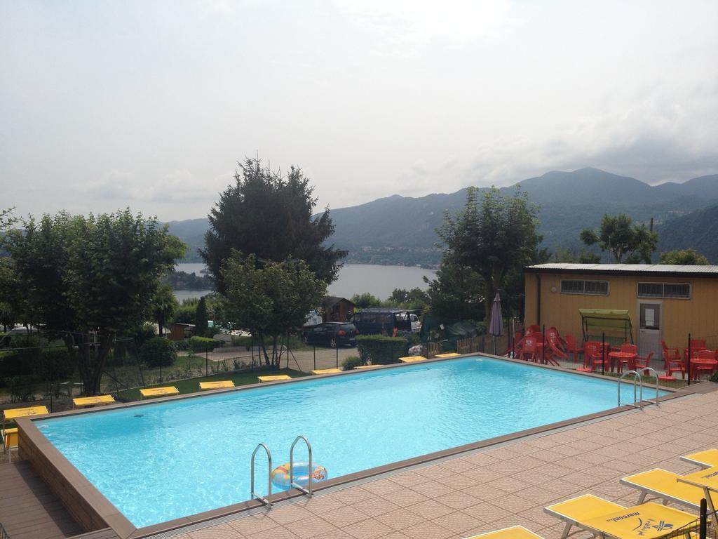 Camping Royal Pettenasco Exterior foto